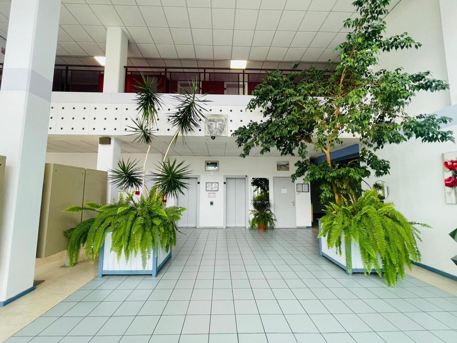 Apartment - Magnifique - Front De *
